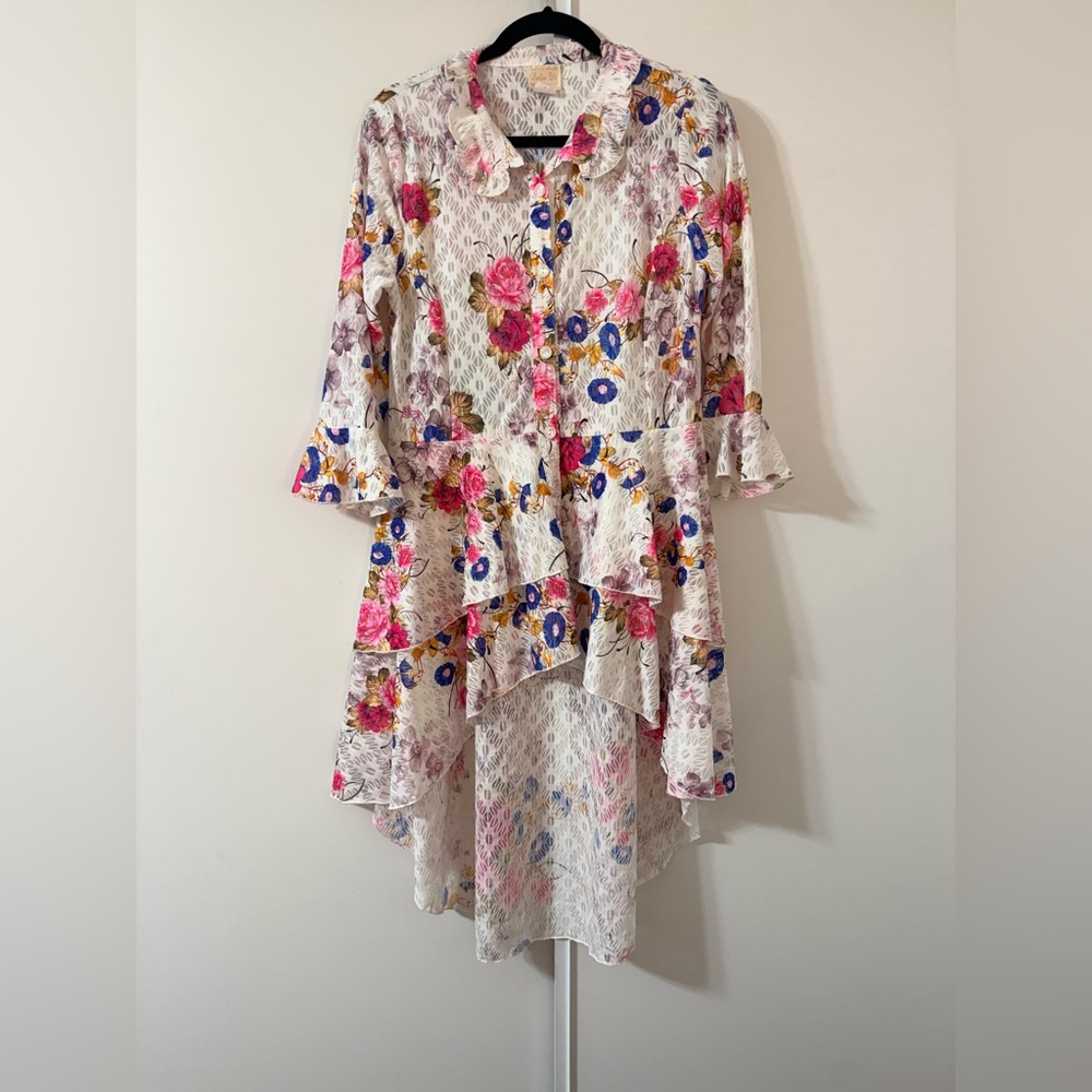 Zadie B’s HiLo Top